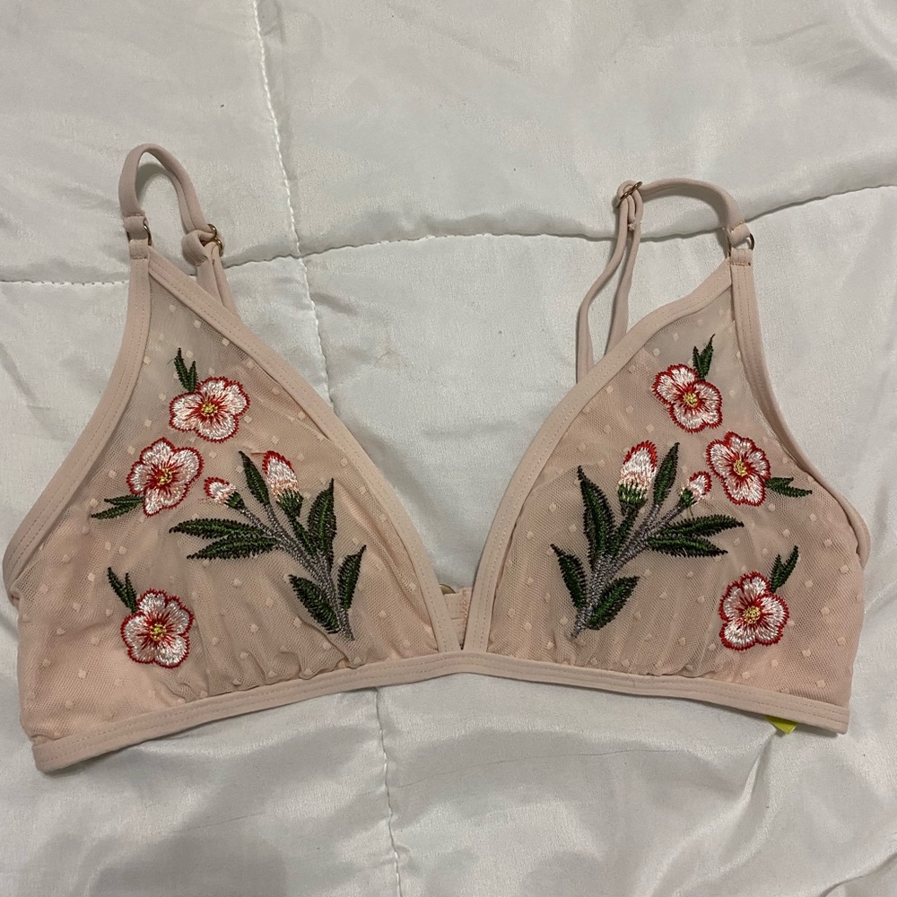 Gianni Bini Bikini top